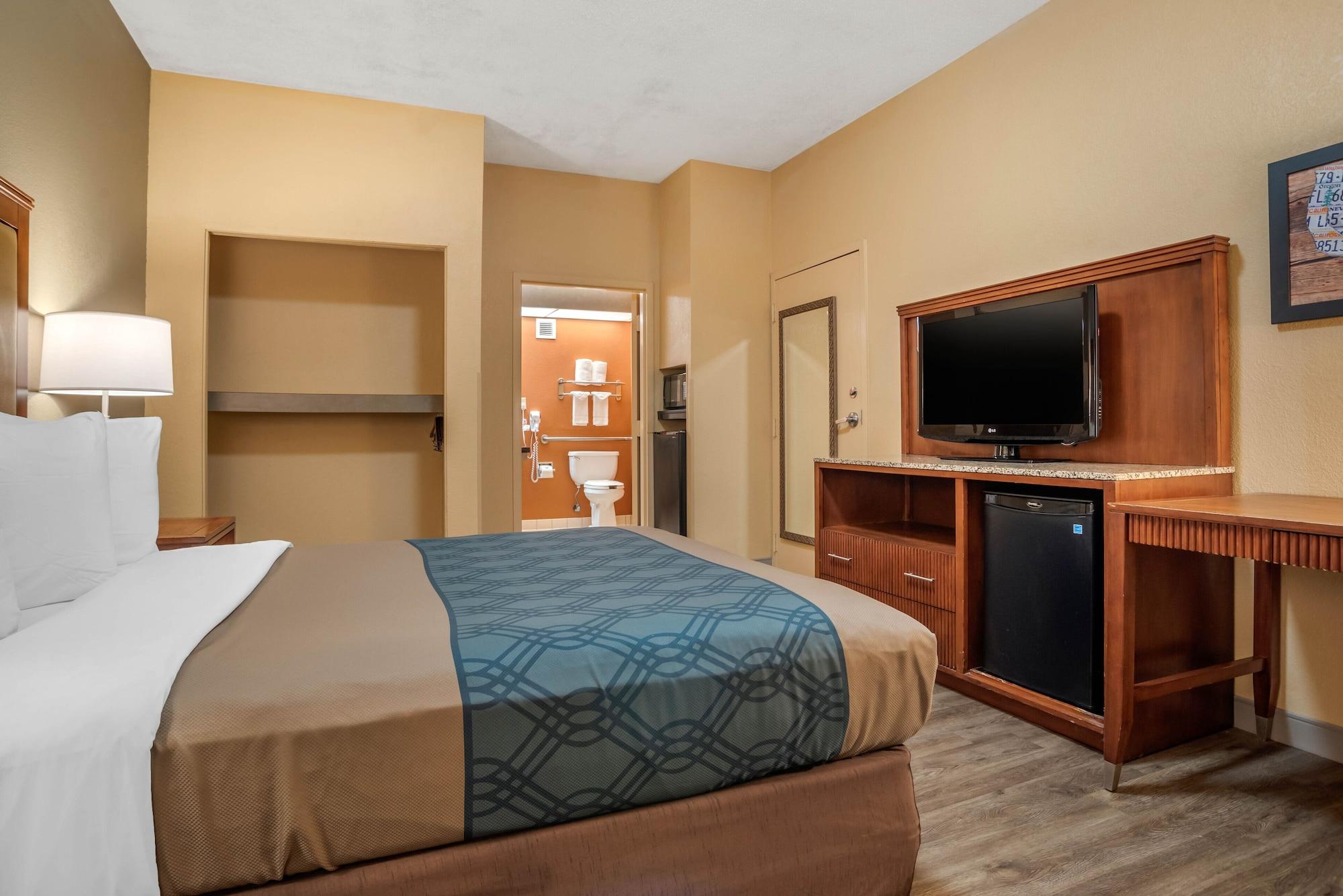 Econo Lodge Inn & Suites Foley-North Gulf Shores Exteriér fotografie