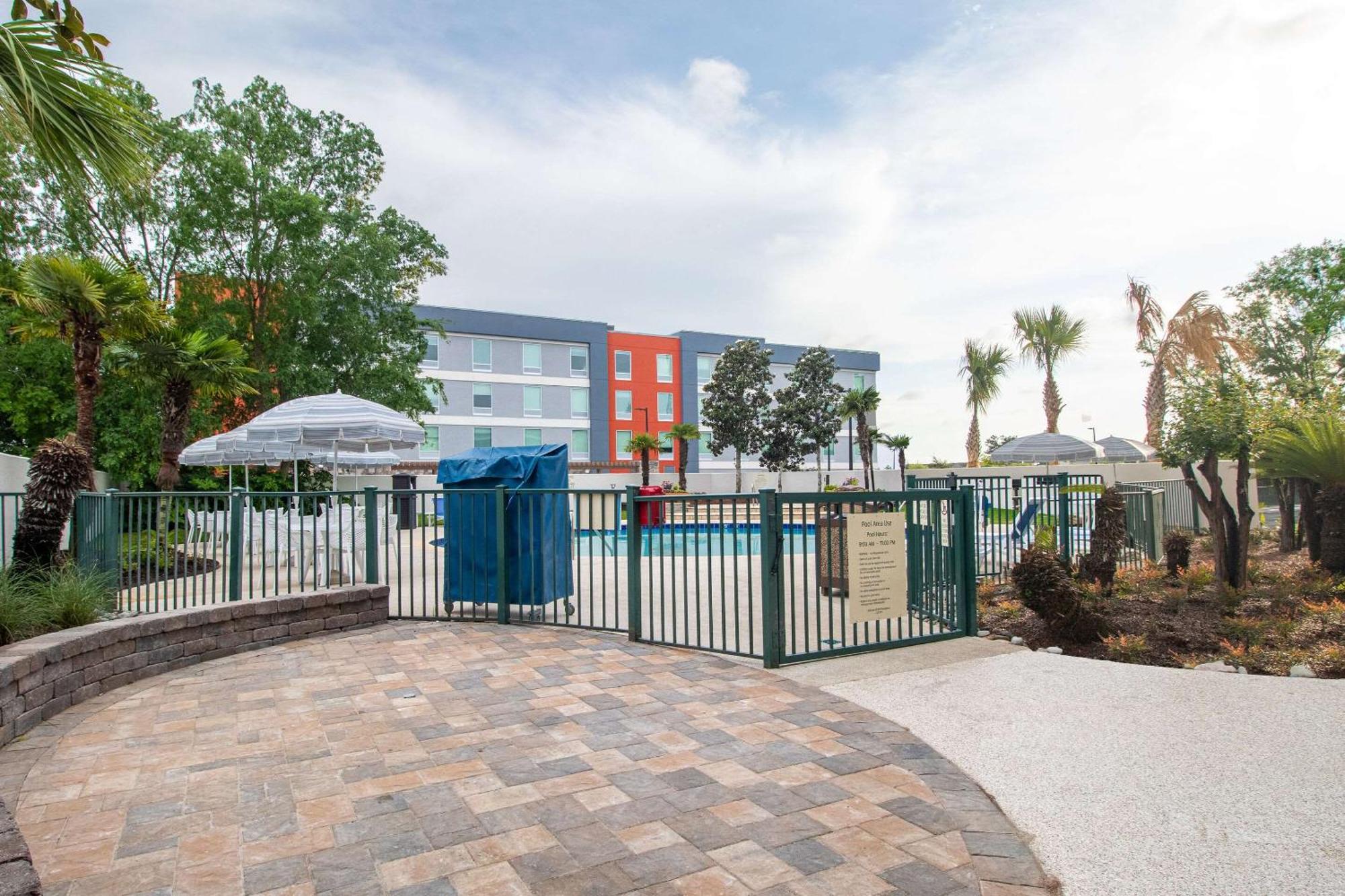 Econo Lodge Inn & Suites Foley-North Gulf Shores Exteriér fotografie