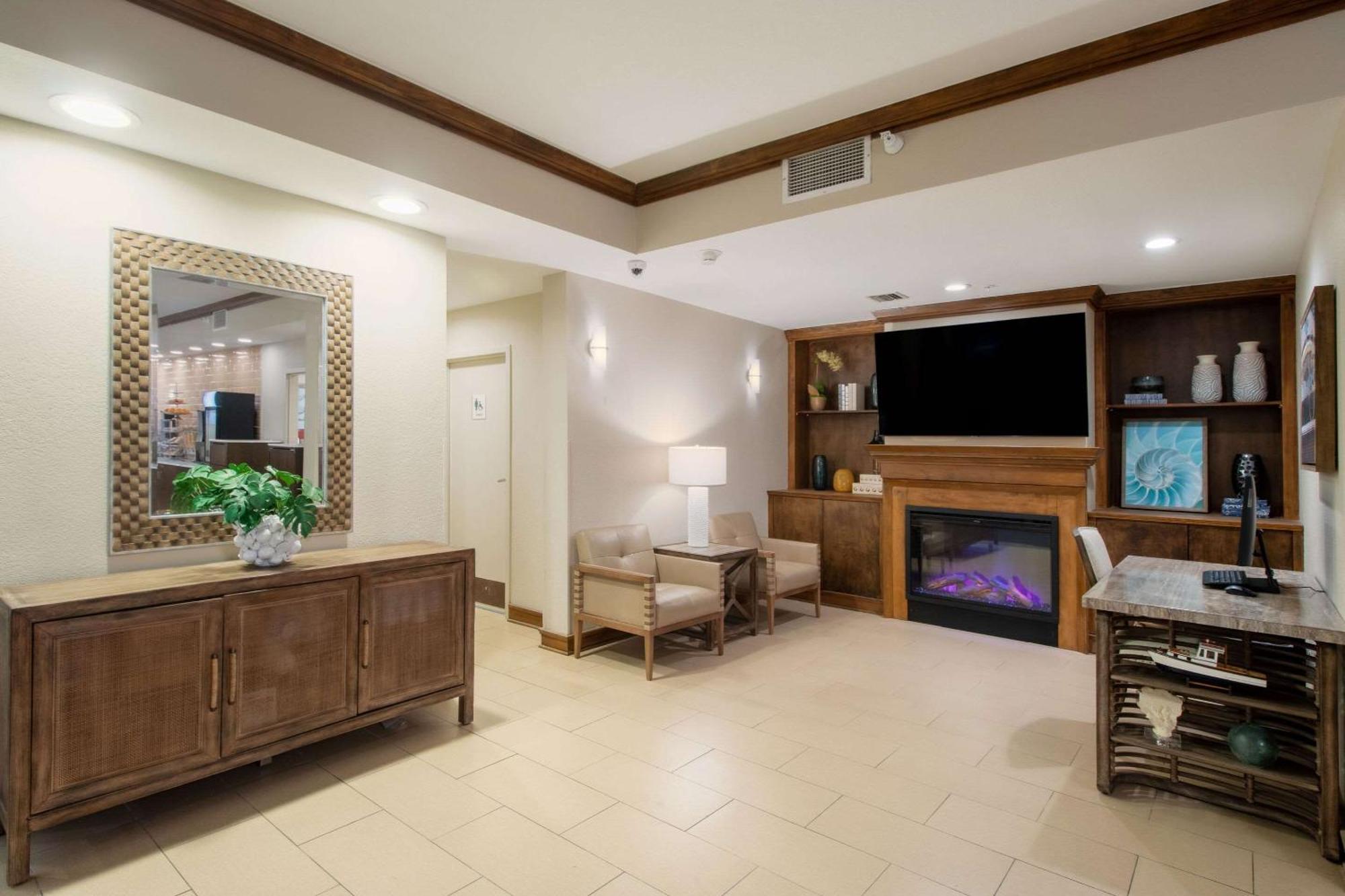 Econo Lodge Inn & Suites Foley-North Gulf Shores Exteriér fotografie